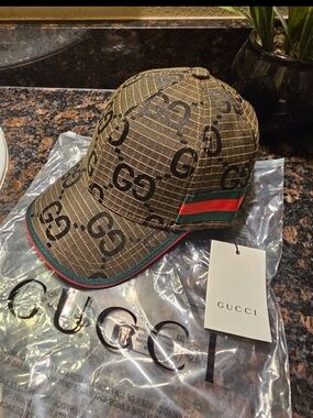 Gucci Monogram Baseball Cap in Brown with Green & Red Stripe